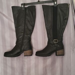 Torrid black rugged knee elastic size 10W